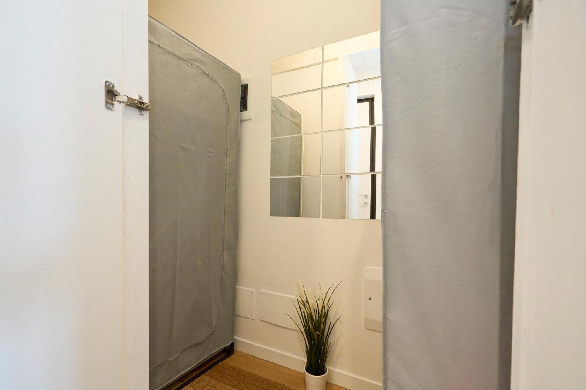 Luxury Design Suite - 20 Minutes From Duomo-Navigli Milano Esterno foto